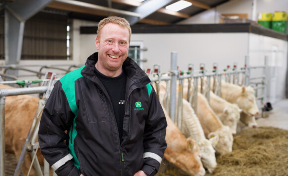 SMØRBLID: Ronny fra Klepp håper å finne den rette å dele hverdagen med. Foto: Bo Randulff / TV 2 SMØRBLID: Ronny fra Klepp håper å finne den rette å dele hverdagen med. Foto: Bo Randulff / TV 2
